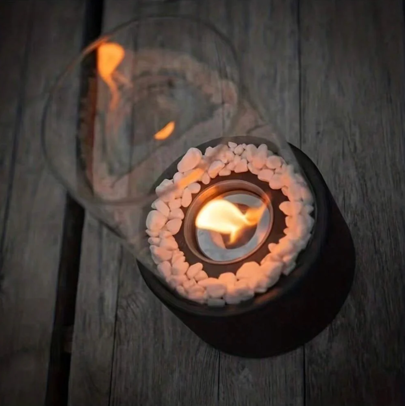 Lámpara de aceite NoirFlame.